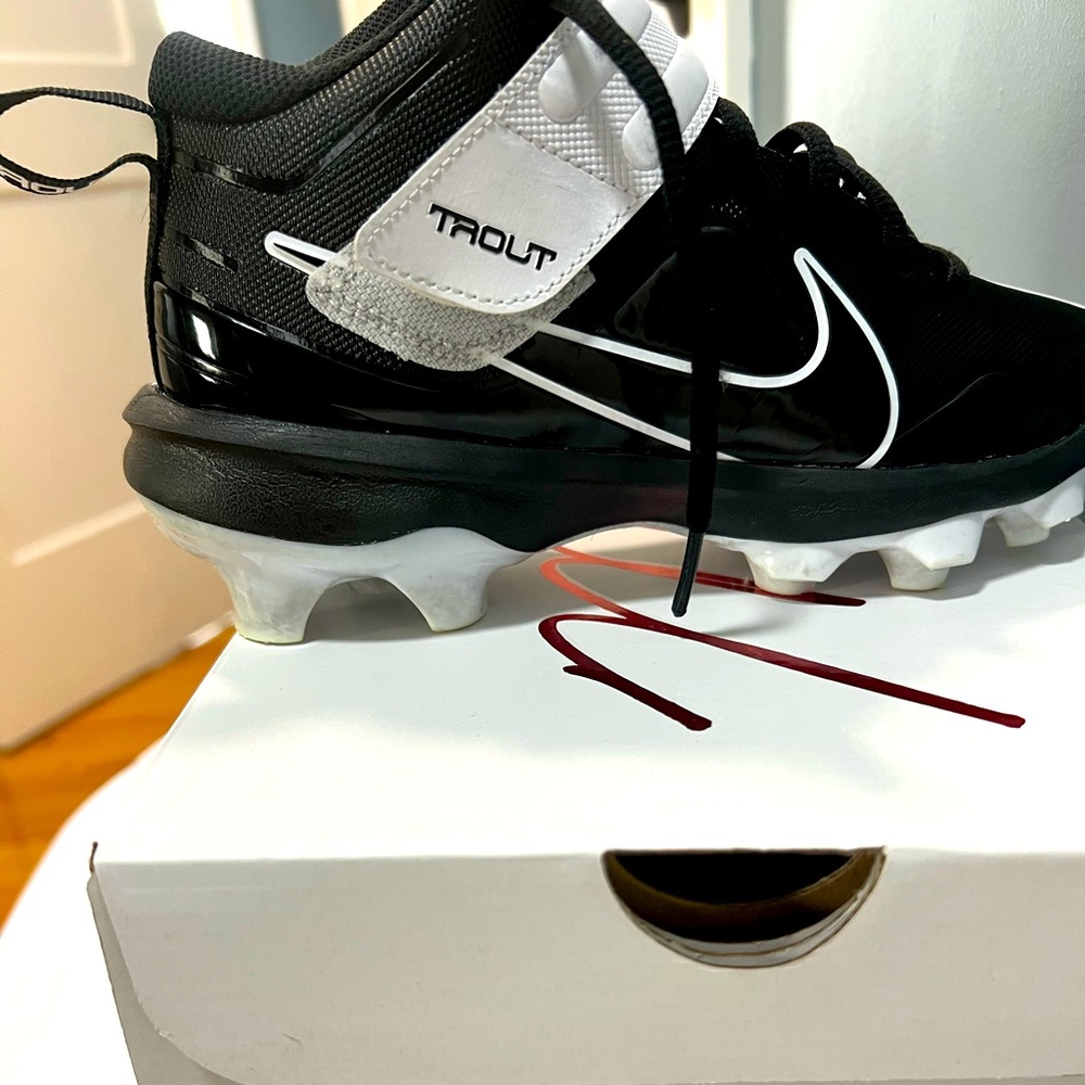 Force Trout 7 Pro Cleats